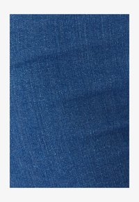 No seleccionado, medium denim