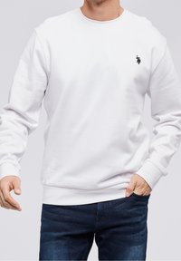 U.S. Polo Assn. Sweatshirt - white