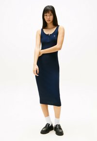 Tommy Jeans SLIM - Vestido de punto - dark blue