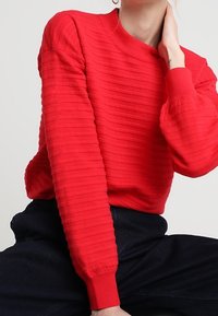 Tommy Hilfiger Sweter