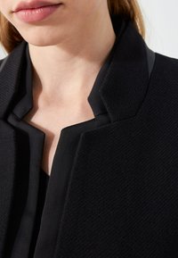 IKKS WITH DOUBLE COLLARS - Kurzmantel - black