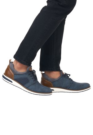 Sportieve veterschoenen - blau