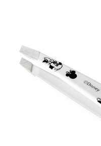 Pinzette mit weißem Gehäuse und schwarzen Illustrationen einer Figur. Scharfe Spitzen aus Edelstahl, flaches Kanten-Design für präzisen Gebrauch.