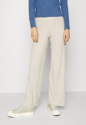 ONLSHELLY PANTS - Trousers - moonbeam