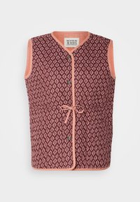 Bez piedurknēm, košas ķermeņa formu vestes ar maroon ģeometrisku rakstu, kontrastējošu persiku apdari, priekšējo pogu aizdari un saites detaļu jostasvietā.