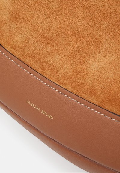 Vanessa Bruno HOBO - Shopping Bag - biscuit