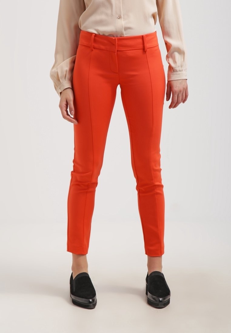 Patrizia Pepe Trousers - coral