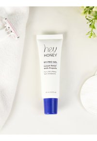 Hey Honey Skincare 911 PRO GEL MULTI PURPOSE PROPOLIS SERUM - Serum