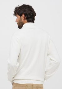 Terranova DOLCEVITA - Maglione - bianco lana