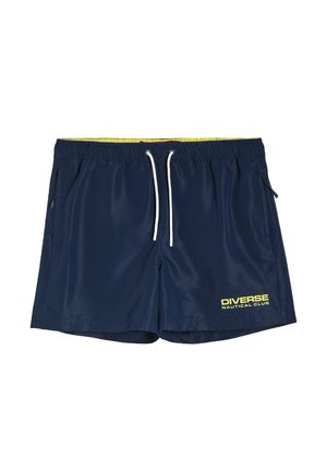 Granatowe kąpielówki wykonane z lekkiego materiału, z żółtym paskiem w talii i białymi sznurkami. Logo "Diverse Nautical Club" w kolorze żółtym.