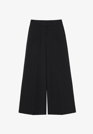 Schwarze weit geschnittene Hose mit einem Bund, ausgestattet mit einem Knopfverschluss und einer glatten Textur. Entworfen für eine lockere Passform.