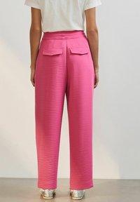 Next BARREL LEG - Nadrágok - bright pink