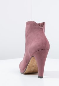 Tamaris Botines - light pink