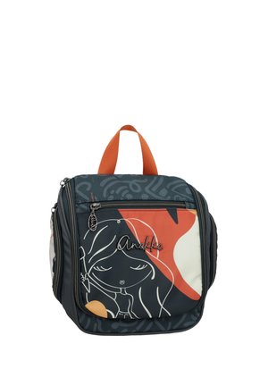 Kompakte schwarze und orangefarbene Kosmetiktasche mit abstraktem Design eines weiblichen Gesichts, Frontreißverschlusstasche und orangefarbenem Griff oben.