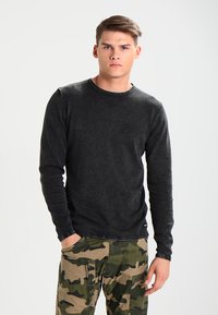 Only & Sons - GARSON WASH CREW NECK NOOS - Stickad tröja - black Miniatyrbild 1