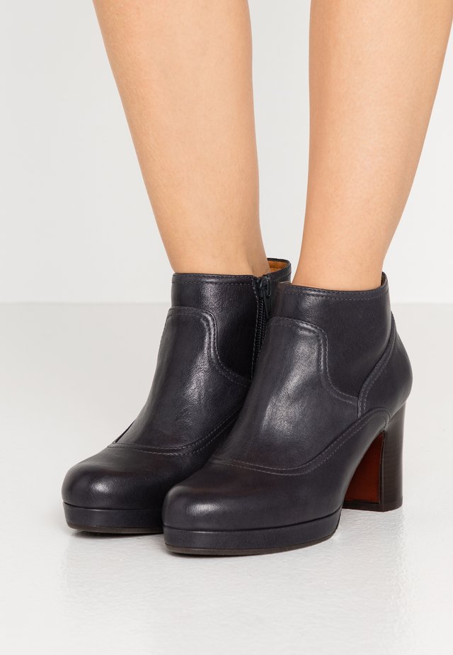AMEBA - Botines bajos - barna navy