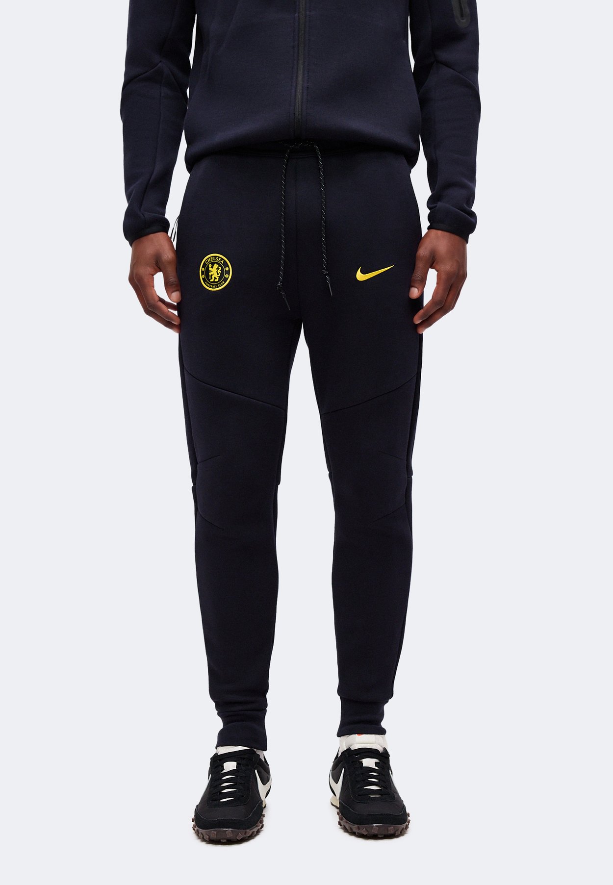 Nike Chelsea FC Jogger - Club wear - pitch blue/midwest gold-coloured