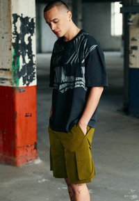 Next T-shirt med print - slate grey