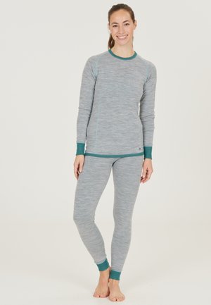 Grå langærmet top og leggings sæt med teal accenter og ribbede manchetter, lavet af et blødt, tekstureret stof med en meleret finish.