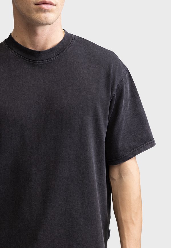 GOMES TEE BOXY FIT - Print T-shirt2