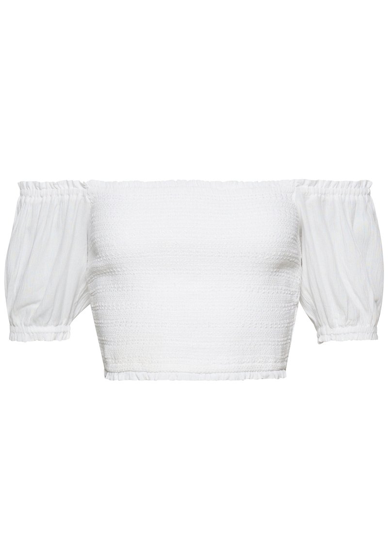 Hvid off-the-shoulder crop top med puffærmer, der har et tekstureret smocked design og sammenkrummede kanter. Stoffet har en blød, let gennemsigtig kvalitet.