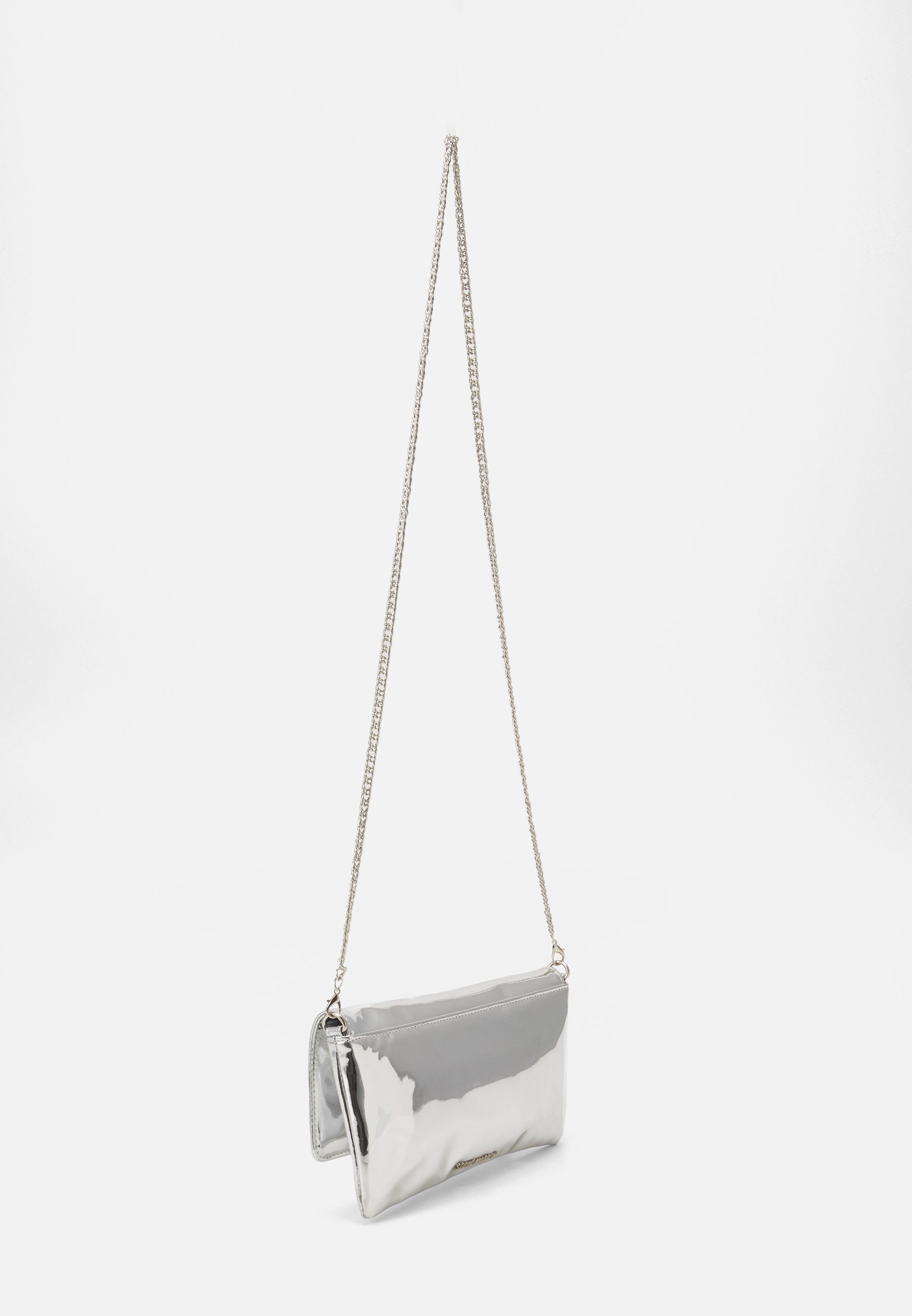 Steve madden silver clutch Clearance