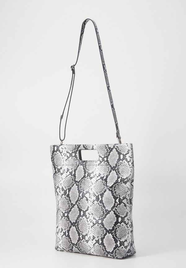 SAJENNIE TOTE BAG  - Tote bag2