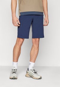 Mammut RUNBOLD MEN - Outdoor shorts - marine