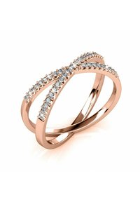 Anello in oro rosa con due bande intrecciate impreziosite da piccoli gemme trasparenti lungo il bordo superiore, creando un design delicato e fluido.