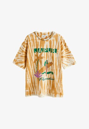 Chemise à manches courtes tie-dye orange et blanche avec texte vert "JAIPUR", palmier, femme tenant une planche de surf et design en script "Paradise".