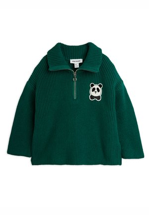 Mørkegrøn strikket pullover med halv lynlås, bred krave og en panda ansigtspatch med sløjfe på brystet.