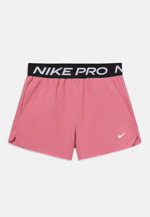 Rosa atletikshorts med sort elastik i taljen, der har teksten "NIKE PRO" og en lille hvid Nike-swoosh på venstre ben.