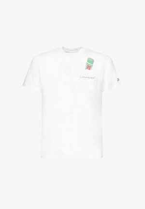 T-shirt bianca in cotone con un design grafico della tasca che presenta una bottiglia verde e il testo "Limoniamo?". Maniche corte e collo rotondo.
