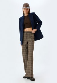 Koton FLARE  - Bukser - brown