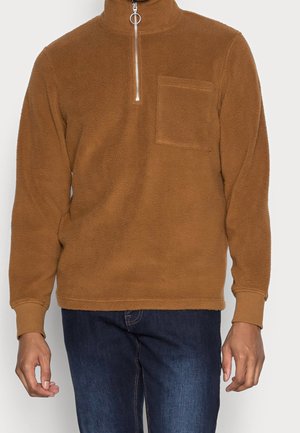 Fleecepaita - brown