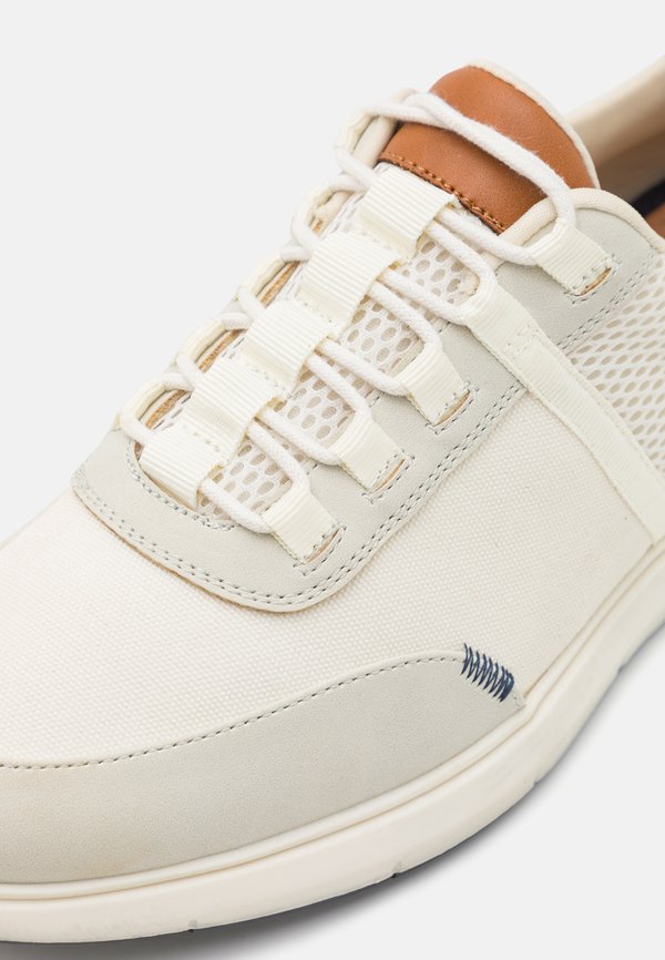 VERNE B.E.D FOAM - Trainers - bone2