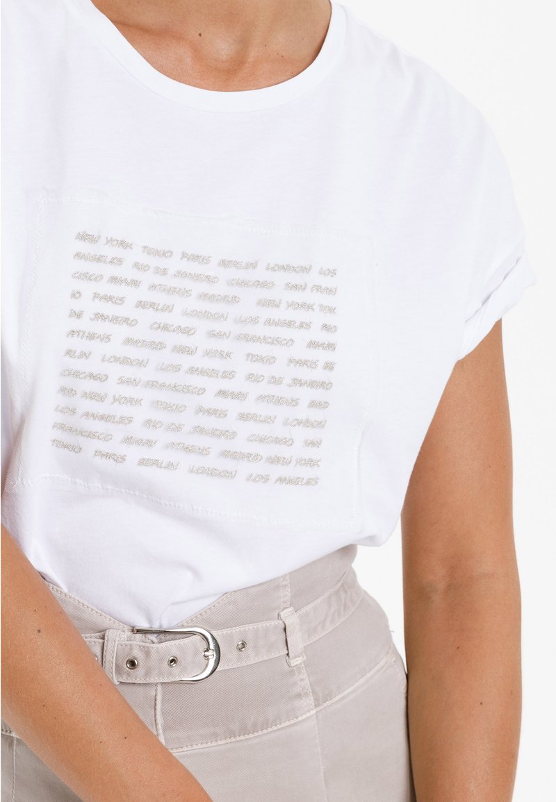 Damen T-Shirts | Marc Aurel MIT LUREX STICKEREI T-Shirt print white varied/weiß - ZY01091 Damen T-Shirts | Marc Aurel MIT LUREX STICKEREI T-Shirt print white varied/weiß - ZY01091
