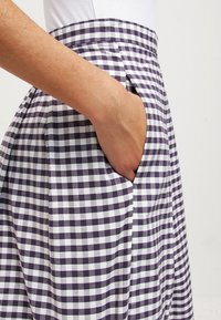 mint&berry Gonna a campana - dark blue