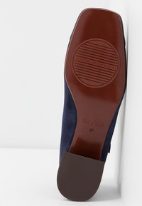 Chie Mihara Escarpins - dark blue
