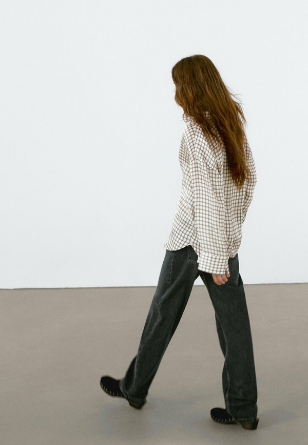 FLUID CHECKED  - Button-down blouse2