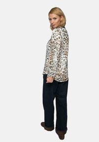 Emily van den Bergh Bluse - leo paisley