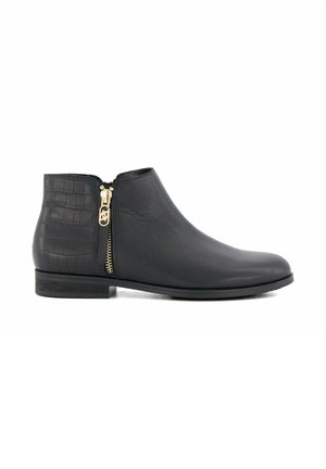 POND CASUAL - Ankle boots - black