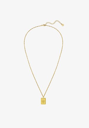 Guldkæde med en snoet kæde, der har et rektangulært vedhæng indgraveret med et solstrålemønster og en lille justerbar lås.