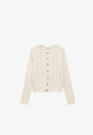 Lyse beige strikket cardigan med ribkant, der har et kabelmønster og syv frontknapper. Lange ærmer og rund halsudskæring.