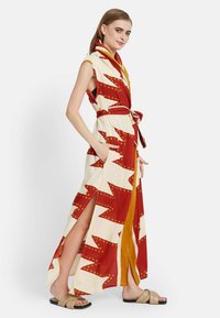 Be Sunset BIRON - Rannatarvikud - red