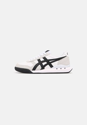 Onitsuka Tiger ULTIMATE 81 EX - Sneaker low - black/white