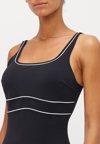 Speedo SOLID CONTOUR ECLIPSE ONE PIECE - Maudymosi kostiumėlis - black/white