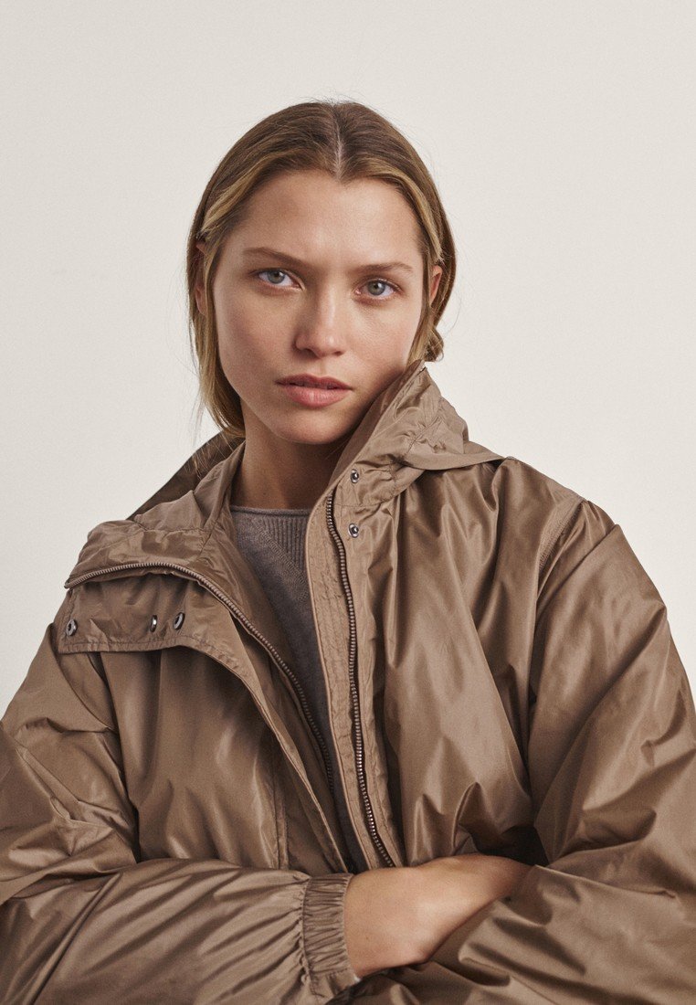 massimo dutti parka
