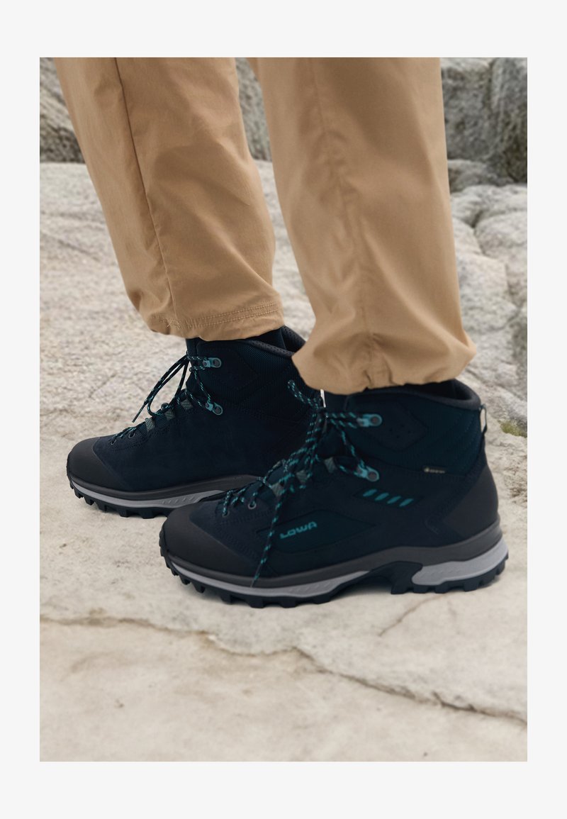 Lowa CORVARA GORE TEX MID - Pārgājienu apavi - navy/arktis