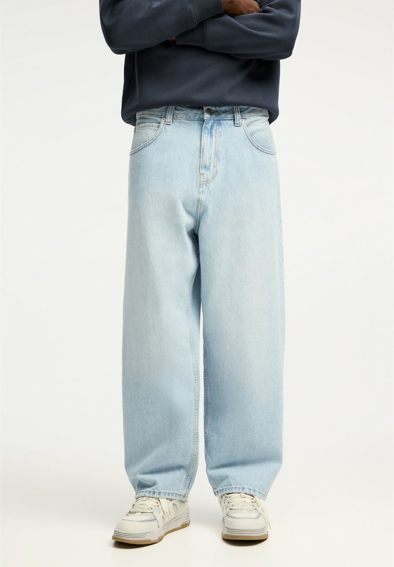 PULL&BEAR - BAGGY LOOSE - Jeans baggy - light blue, Ingrandire